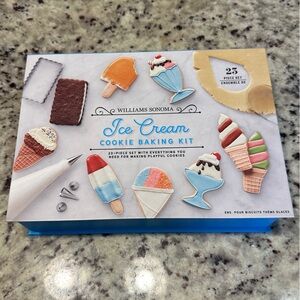 Williams Sonoma Ice Cream Cookie Baking Kit – Brand New